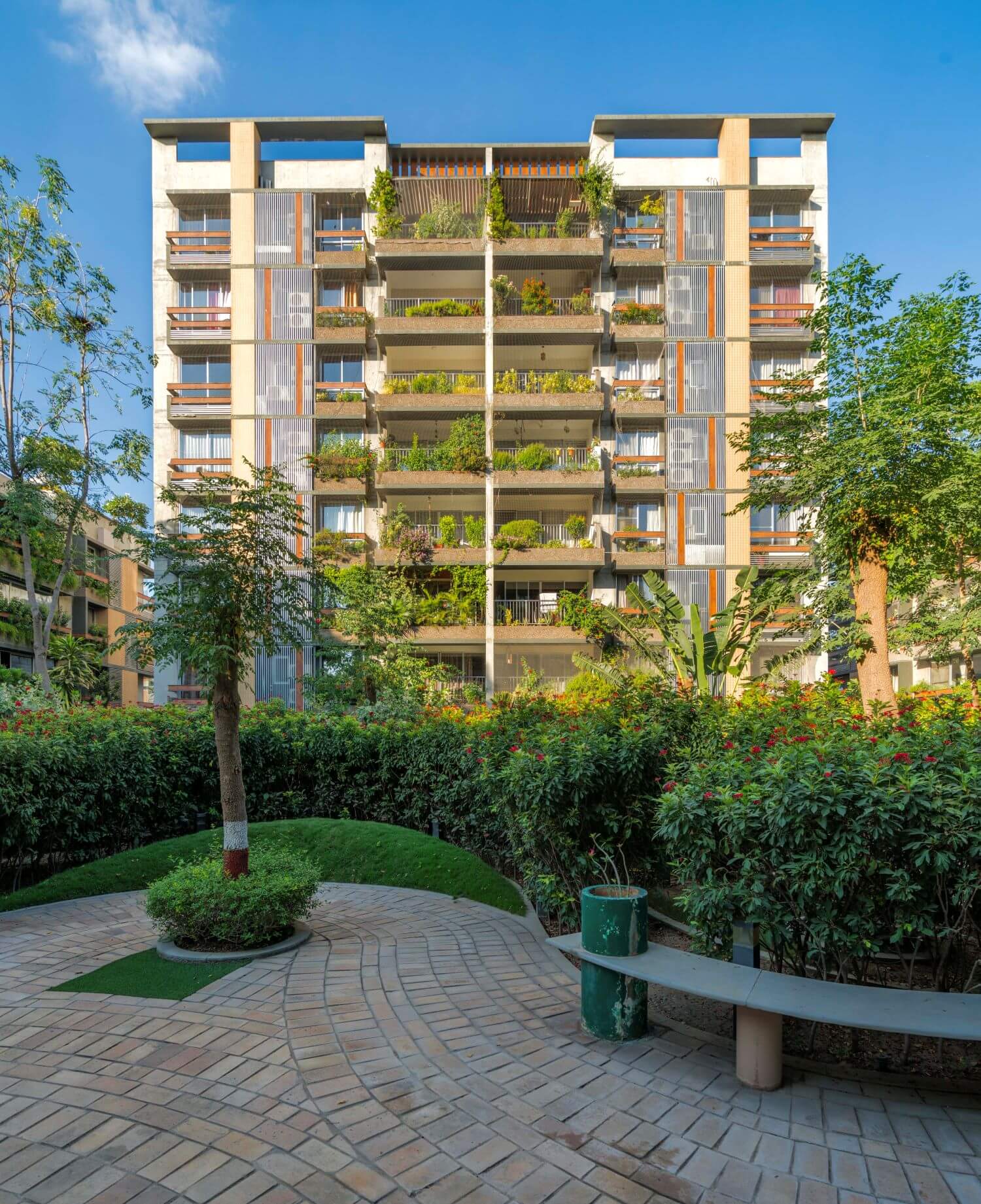 URBAN OASIS Gated Community Living (HoResidential Building